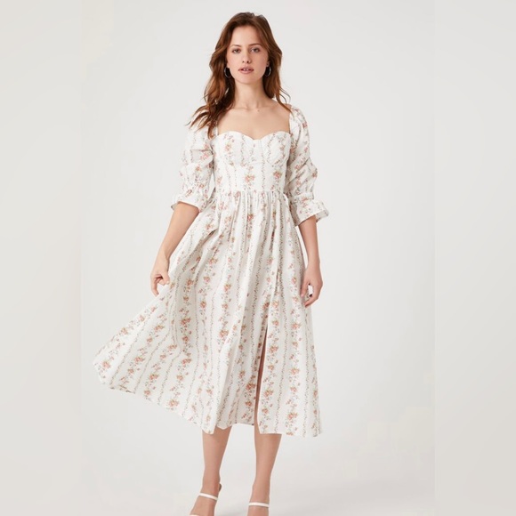Forever 21 Dresses & Skirts - Floral Print Sweetheart Midi Dress